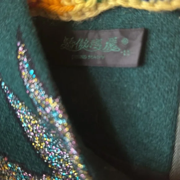Vintage batwing Green wool Sweater with metallic Design and leather trim small - Picture 5 of 9